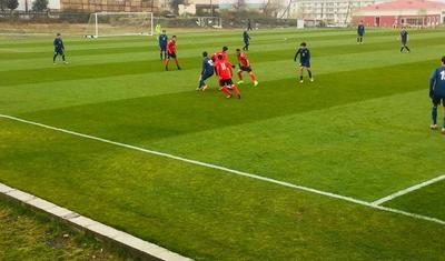 LAYİHƏ: U-16 Liqası: "Qəbələ" - "Sumqayıt" sülhü: FOTOREPORTAJ