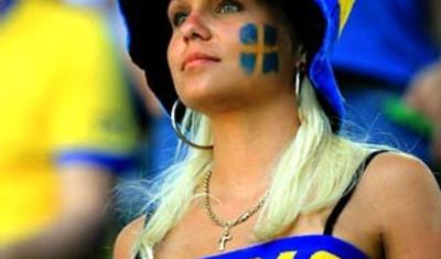 Futbolun ən çılğın və cazibədar xanım azarkeşləri – FOTOLAR