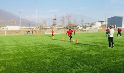 LAYİHƏ: U-15 Liqası: "Qəbələ" "Səbail"lə oyuna hazırlaşır - FOTOREPORTAJ
