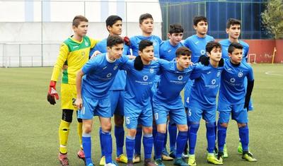 LAYİHƏ: U-15 Liqası: "Keşlə"nin "Zirə" zəfəri - FOTOREPORTAJ