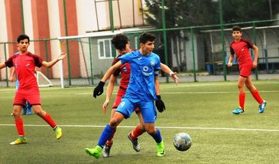 LAYİHƏ: U-15 Liqası: "Keşlə"nin "Zirə" zəfəri - FOTOREPORTAJ