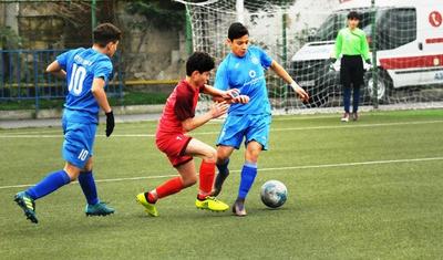 LAYİHƏ: U-15 Liqası: "Keşlə"nin "Zirə" zəfəri - FOTOREPORTAJ