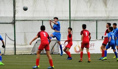 LAYİHƏ: U-15 Liqası: "Keşlə"nin "Zirə" zəfəri - FOTOREPORTAJ