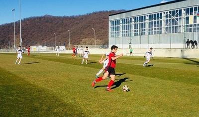 LAYİHƏ: U-17 Liqası: "Qəbələ" - "Neftçi" 4:0 - FOTOREPORTAJ