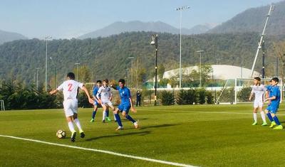 LAYİHƏ: U-15 Liqası: Köhnə lider, yeni autsayder
