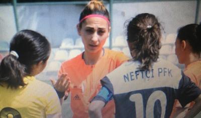 UEFA-nın üstündən xətt çəkdiyi hakimi rüşvətpərəst sədr niyə müdafiə edir?