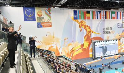 Prezident İlham Əliyevdən milliyə böyük dəstək - FOTOLAR