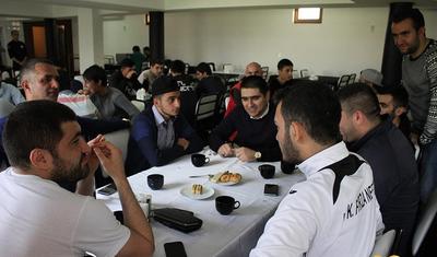 Tərlan Əhmədov onlara görə yaşıl meydana çıxdı - FOTOLAR