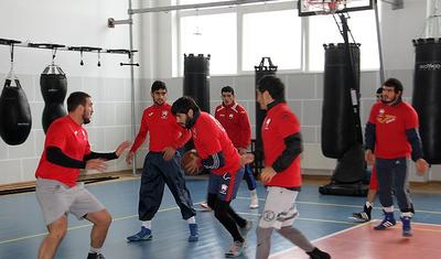 "Qəbələ" Ukraynada: öncə basketbol, sonra boks - LENT