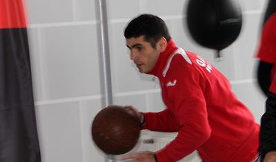 "Qəbələ" Ukraynada: öncə basketbol, sonra boks - LENT
