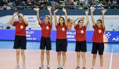 Türkiyə millisi Bakıda arzuolunmaz situasiya ilə üzləşdi