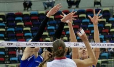 Ukrayna qızları Azərbaycanda belə təslim oldu - FOTOSESSİYA