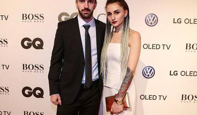 Millimizdən imtina etdi, ukraynalı xanımla ailə qurdu - FOTOLAR