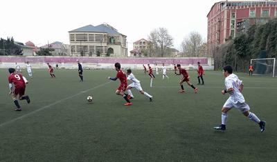 U-15 Liqası: Hakim Masallıda uşağın başına … çəkdi - FOTOLAR
