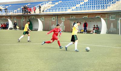 U-15 Liqası: "Keşlə" "Turan"a güzəştə getdi - FOTOREPORTAJ