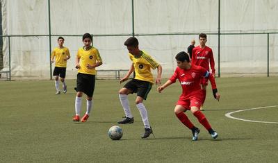 U-15 Liqası: "Keşlə" "Turan"a güzəştə getdi - FOTOREPORTAJ