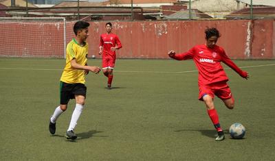 U-15 Liqası: "Keşlə" "Turan"a güzəştə getdi - FOTOREPORTAJ