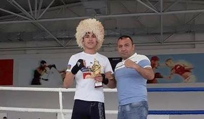 Oğlunu itirmiş 38 yaşlı azərbaycanlı məşqçi dünyasını dəyişdi