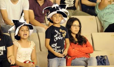 Azərbaycan futboluna rəng qatan qızlar - FOTOLAR