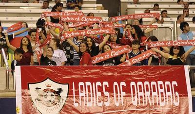 Azərbaycan futboluna rəng qatan qızlar - FOTOLAR