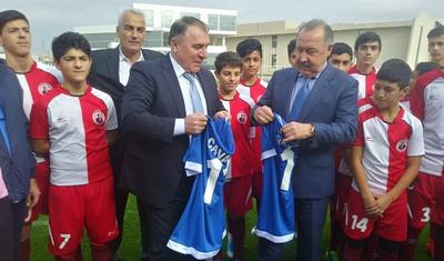 Bir özünü sına, uduzmazsan!