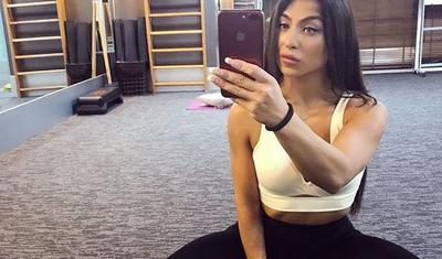 Azərbaycanlı məşqçi qızın bədəni görənləri heyran edir - FOTOLAR