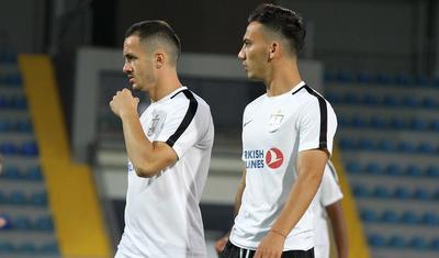 "Neftçi"nin yeni sevgi macərası üçün - FOTOREPORTAJ