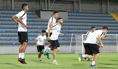 "Neftçi"nin yeni sevgi macərası üçün - FOTOREPORTAJ