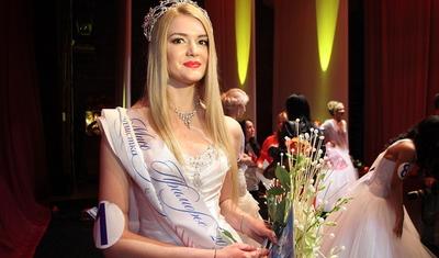 Gör, nə gözəl qızdı… - FOTO