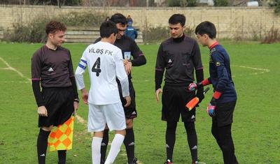 U-15 Liqası: "Viləş"in futbolçusu hakimi qorxutdu - FOTOREPORTAJ