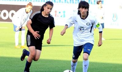 FOTOLAR: Yeni patron baxdı, "Sumqayıt"ın qızları çempion oldu