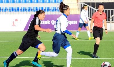 FOTOLAR: Yeni patron baxdı, "Sumqayıt"ın qızları çempion oldu