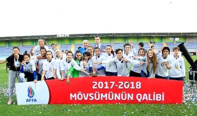 FOTOLAR: Yeni patron baxdı, "Sumqayıt"ın qızları çempion oldu