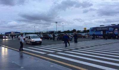 "Qarabağ"ın qabağına adamlar çıxdı - FOTOREPORTAJ