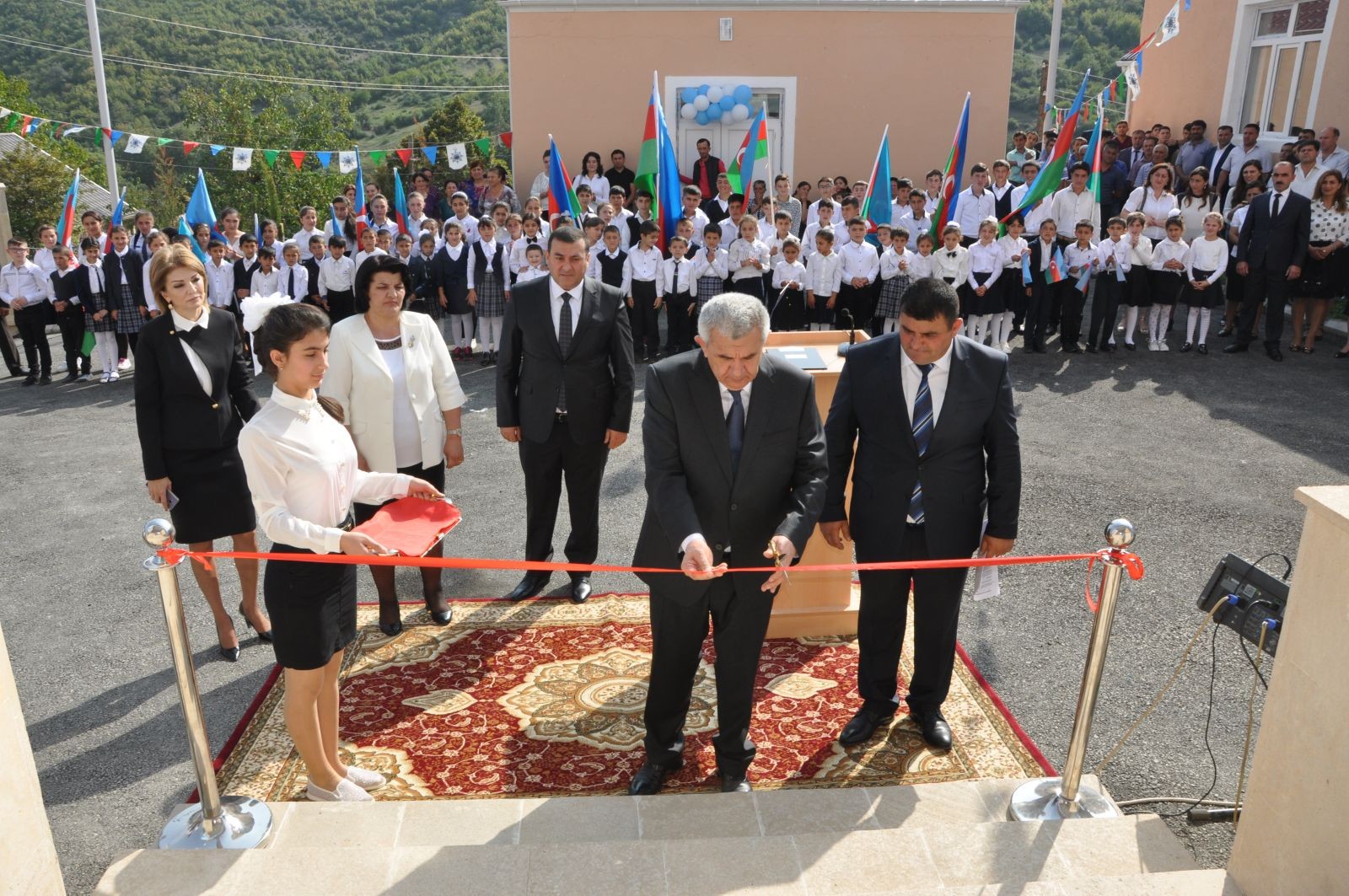 Город сабирабад достопримечательности. Махир ахмедов село саатлы азербайджан. Район имишли азербайджан. Ахмедов махир эльманович мошенник. Сабирабад гянджа.