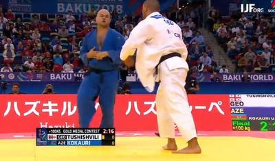 Azərbaycanlı məmur millimizin üzvü üçün belə sevindi - FOTOLAR