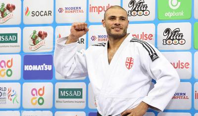 Rövnəq Abdullayevdən mükafat alan - FOTOLAR