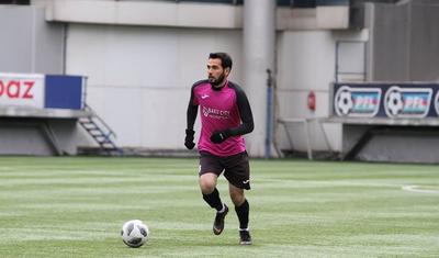 Yığmamızın lideri bu xəbərlə HAMINI TƏƏCCÜBLƏNDİRDİ: FOTO