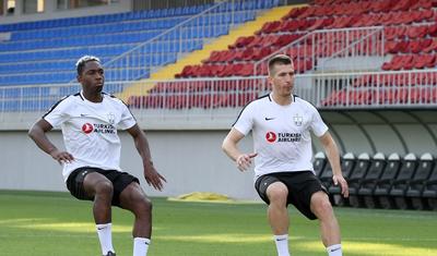 “Neftçi”ni nə razı salacaq, nə yox? - FOTOREPORTAJ