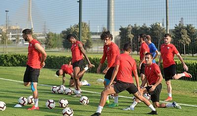 Bu futbolçu yenidən "Qəbələ"yə döndü: FOTOREPORTAJ