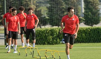 Bu futbolçu yenidən "Qəbələ"yə döndü: FOTOREPORTAJ