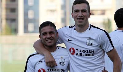 "Neftçi"nin baş məşqçisi – Mənə diqqət edin - FOTOLAR