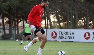 "Neftçi"nin baş məşqçisi – Mənə diqqət edin - FOTOLAR