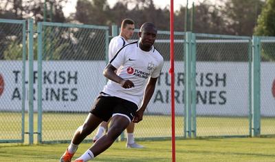 "Neftçi"nin baş məşqçisi – Mənə diqqət edin - FOTOLAR