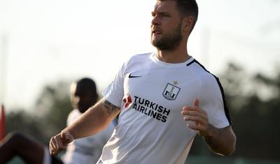 "Neftçi"nin baş məşqçisi – Mənə diqqət edin - FOTOLAR