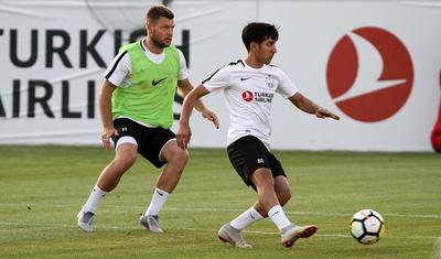 "Neftçi"nin baş məşqçisi – Mənə diqqət edin - FOTOLAR