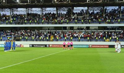 Milli qazansın deyə… hətta soyundu! - FOTOREPORTAJ