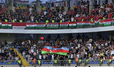 Milli qazansın deyə… hətta soyundu! - FOTOREPORTAJ