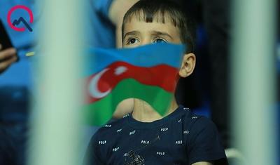 Milli qazansın deyə… hətta soyundu! - FOTOREPORTAJ