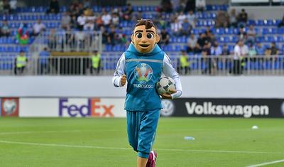 "Skills" Bakını gördü - FOTO